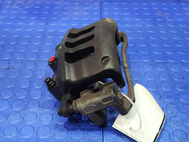 2003 Lincoln Town Car Caliper
