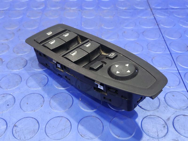 2017 BMW X1 Door Switch Front