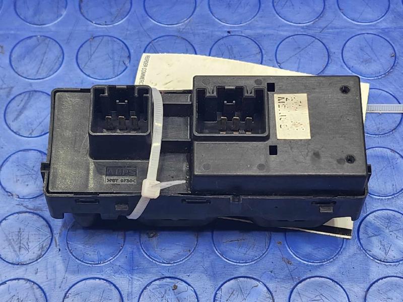 2002-2003 Ford F-150 Crew Cab Master Window Switch Assembly OEM 2L3Z14529BAA