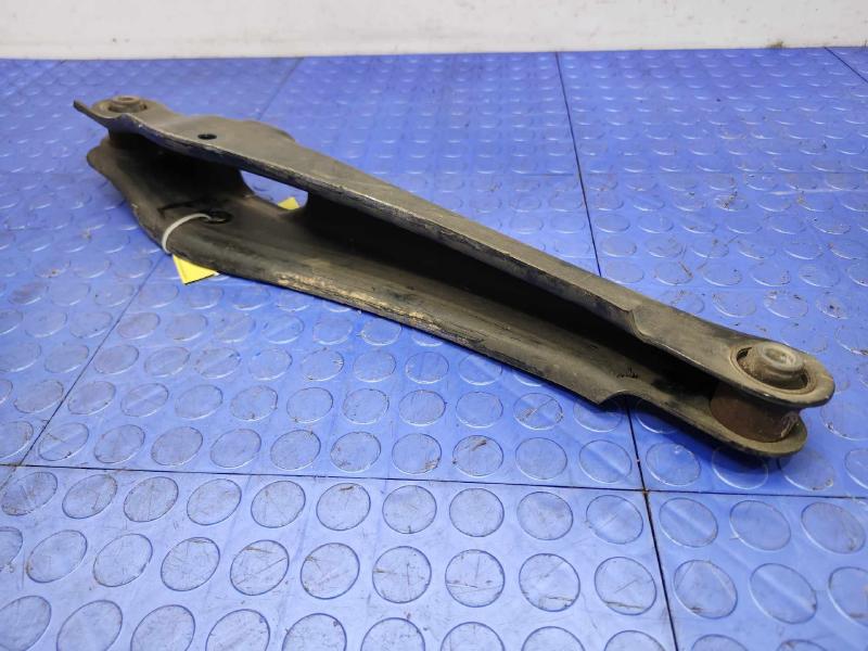 2017 Mitsubishi Outlander Lower Control Arm Rr