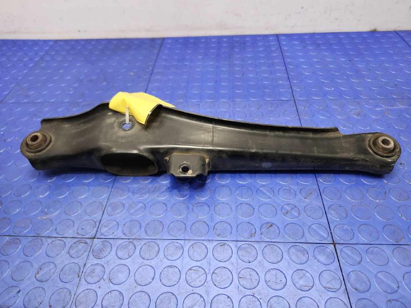 2017 Mitsubishi Outlander Lower Control Arm Rr