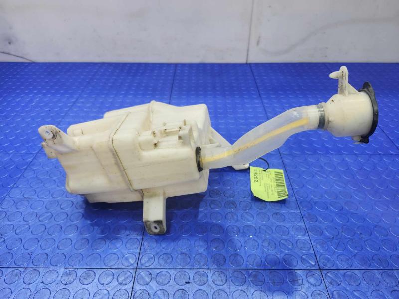 2012-2015 Toyota Prius 1.8L Windshield Washer Fluid Reservoir Assembly OEM 8531547110