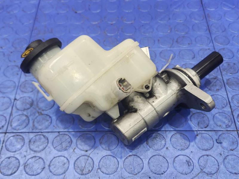 2009 Toyota Tacoma Master Cylinder