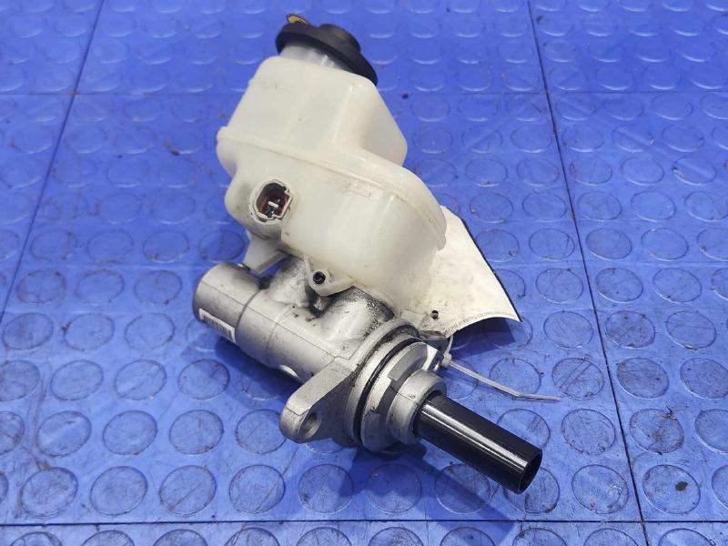 2009 Toyota Tacoma Master Cylinder