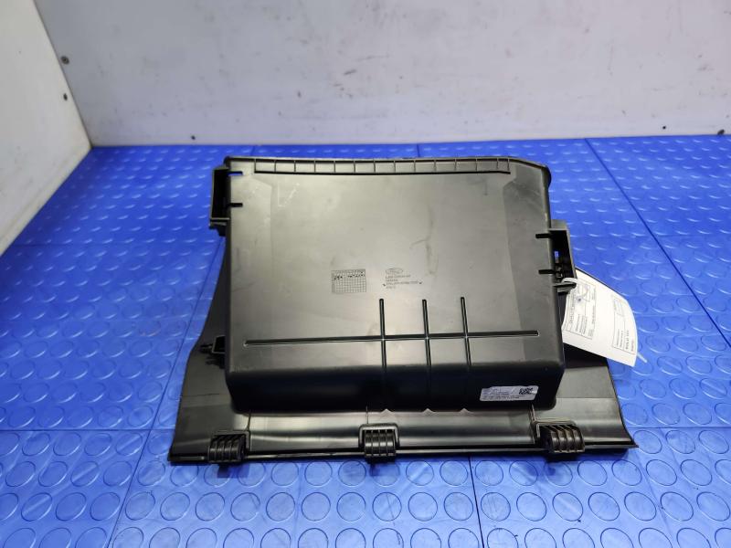 2020 Ford Escape Glove Box