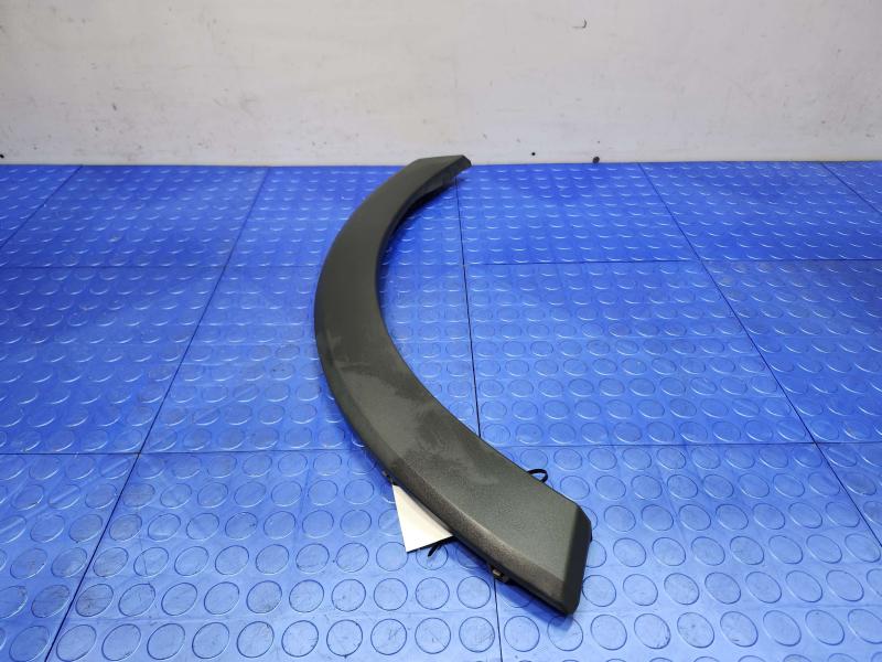 2016 Ford Transit 250 Wheel Opening Moulding