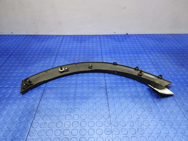 2016 Ford Transit 250 Wheel Opening Moulding
