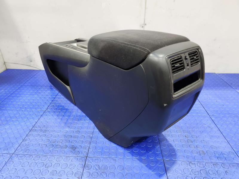 2013 Nissan Pathfinder S/SV Center Floor Console Assembly Black Cloth Genuine