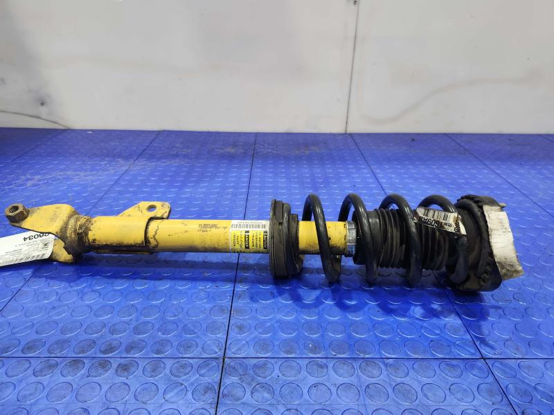 2014 Dodge Challenger Strut Assembly