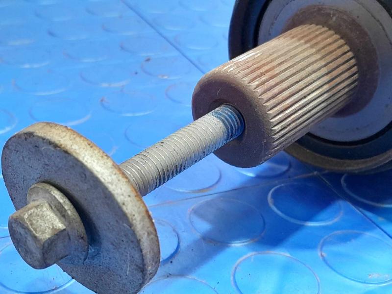 2012 Volvo XC90 Axle Shaft