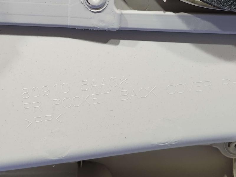2015 Nissan Murano Front Door Trim Panel