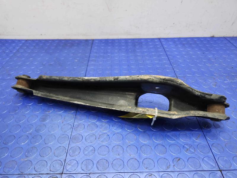 2017 Mitsubishi Outlander Lower Control Arm Rr