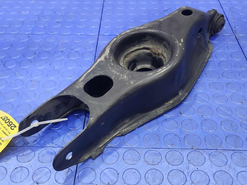 2013 Dodge Charger Lower Control Arm Rr
