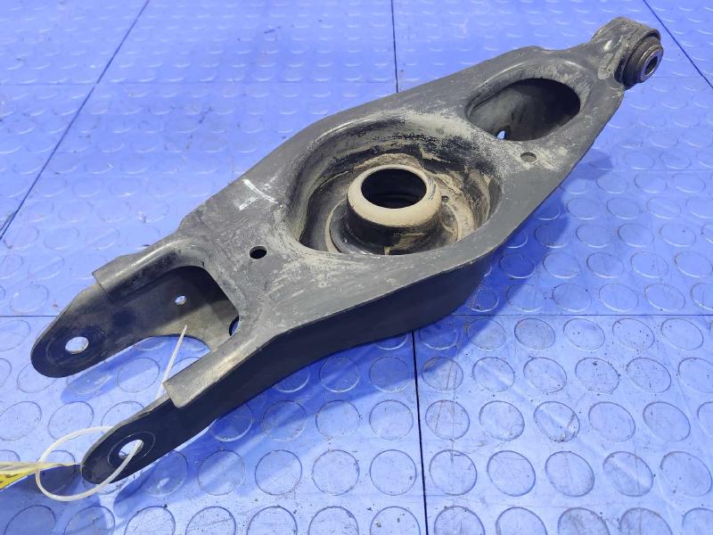 2013 Dodge Charger Lower Control Arm Rr