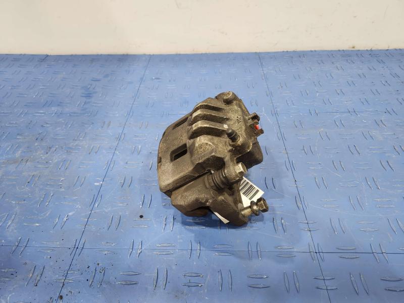 2015 Subaru Forester Caliper