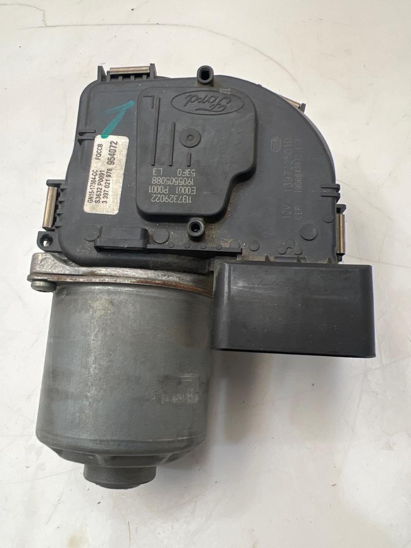 2019 Ford EcoSport Wiper Motor Front
