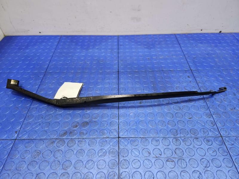 2016 Kia Sedona Wiper Arm
