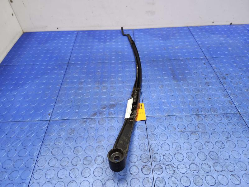 2016 Kia Sedona Wiper Arm