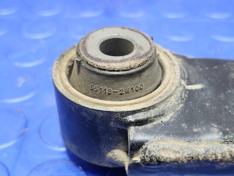 2013 Hyundai Santa Fe Upper Control Arm Rear