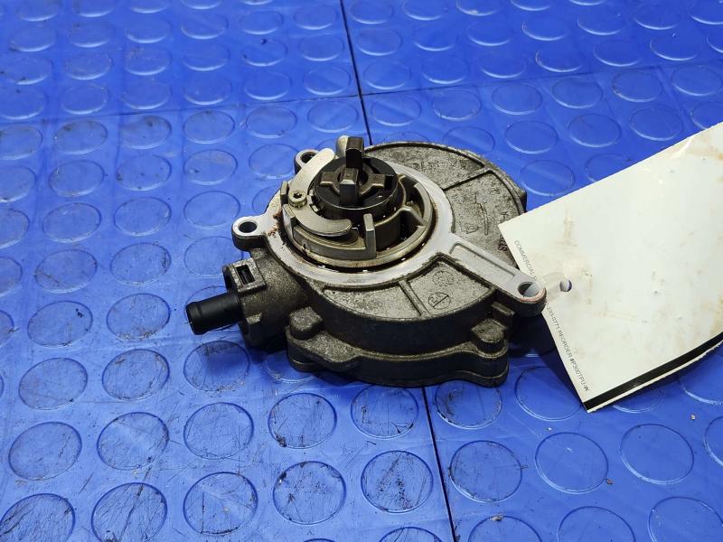 2018 Audi Q7 Vacuum Pump