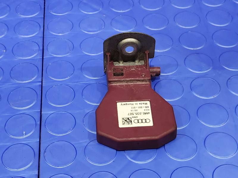 2017-2024 Audi Q7 Mobile Phone Antenna Assembly Genuine OEM 4M0035507