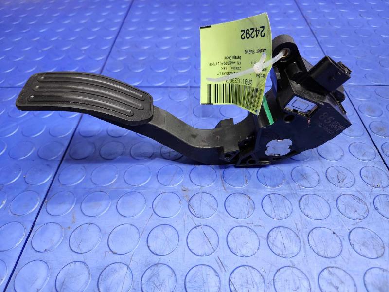 2013-2017 Nissan Leaf Accelerator Pedal Assembly Genuine OEM 180023RA0A