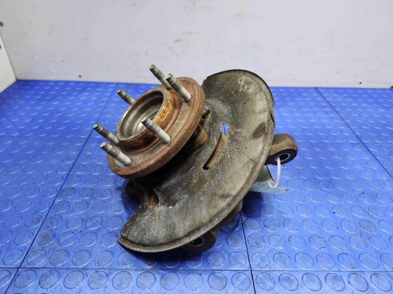 2007 Hummer H3 Spindle Knuckle Front