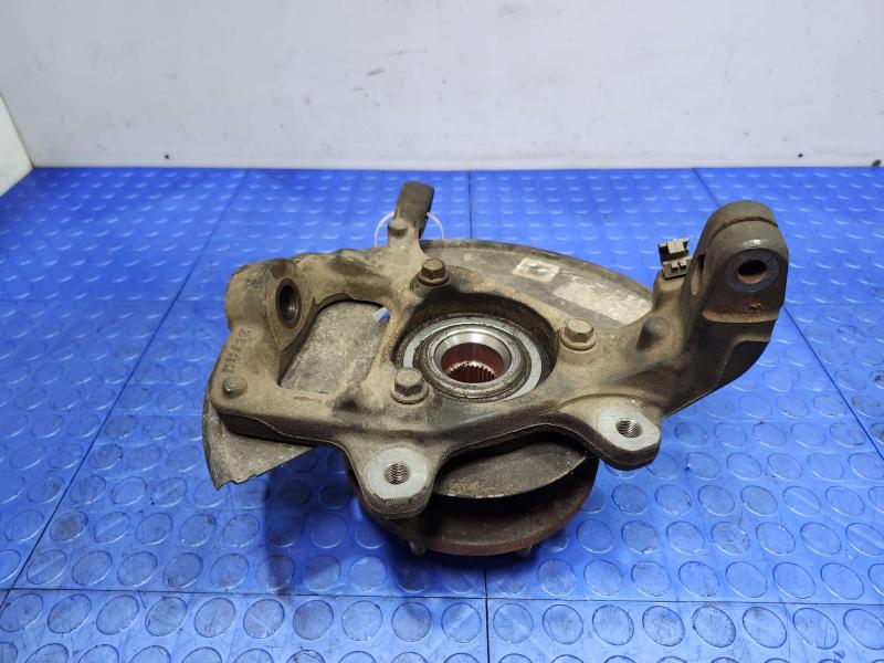 2007 Hummer H3 Spindle Knuckle Front