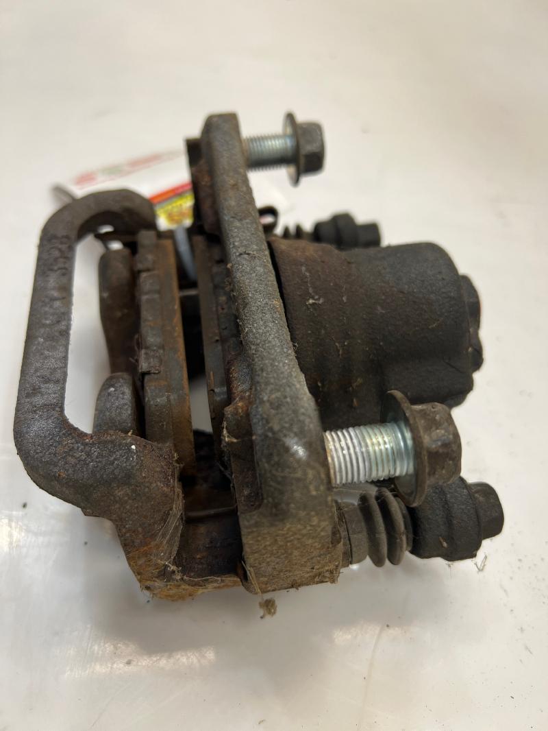 2011 Nissan Juke Caliper