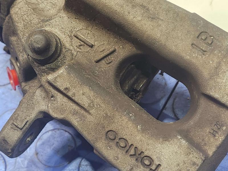 2014 Toyota Prius Caliper