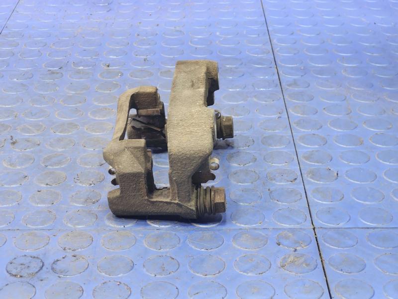 2014 Toyota Prius Caliper