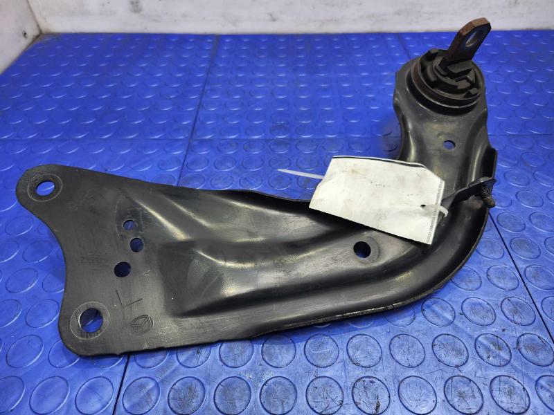 2014 Mazda Mazda3 Lower Control Arm Rr