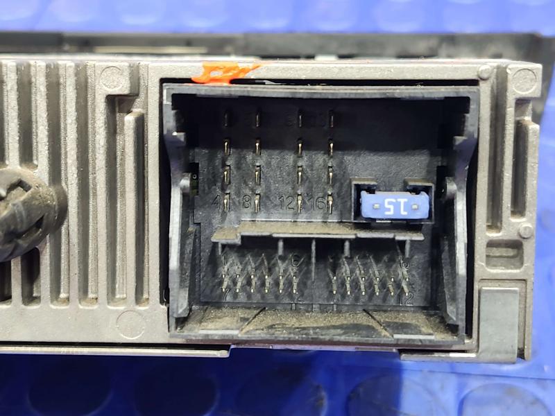 2011 Maserati Quattroporte Audio & Visual Equip.(Radio)