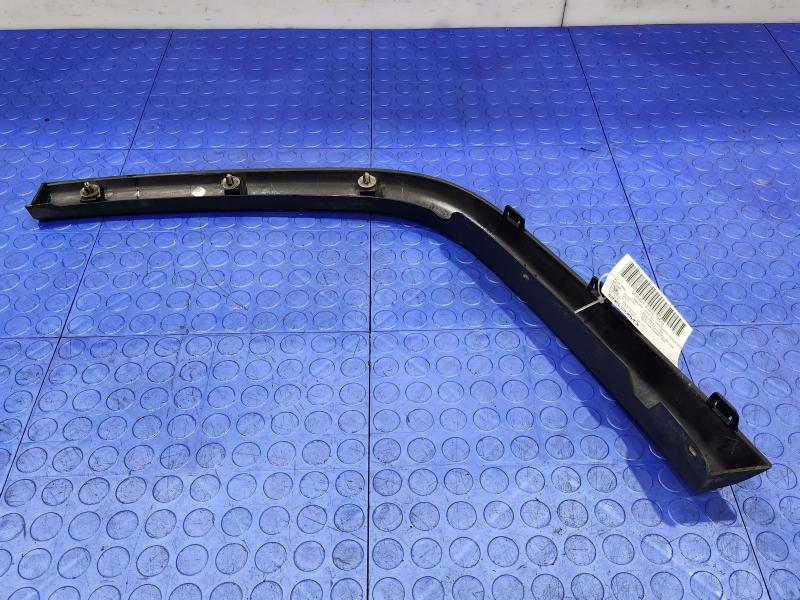 2012 Jeep Grand Cherokee Wheel Opening Moulding