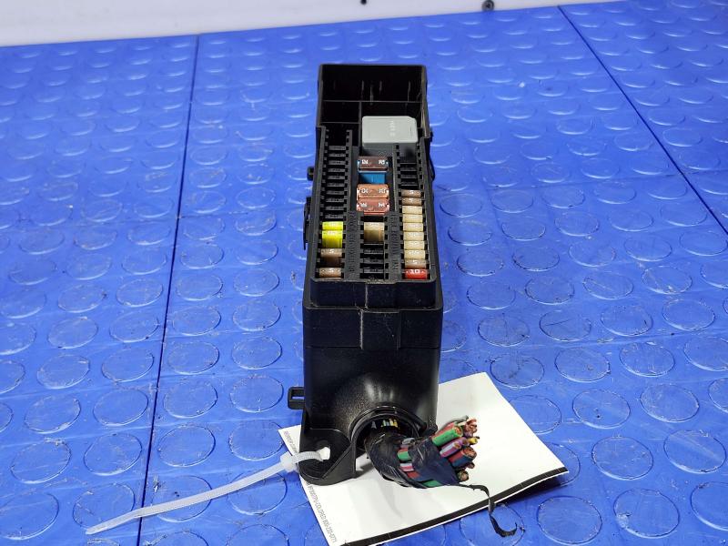 2013-2016 Ford Escape Rear Trunk Area Relay Junction Block Genuine OEM