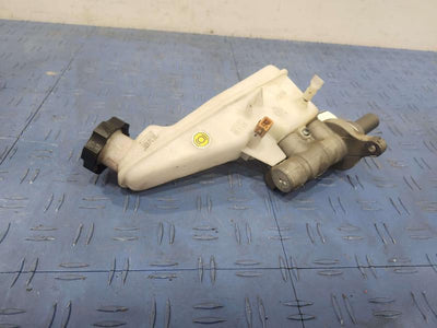 2021 Kia Forte Master Cylinder
