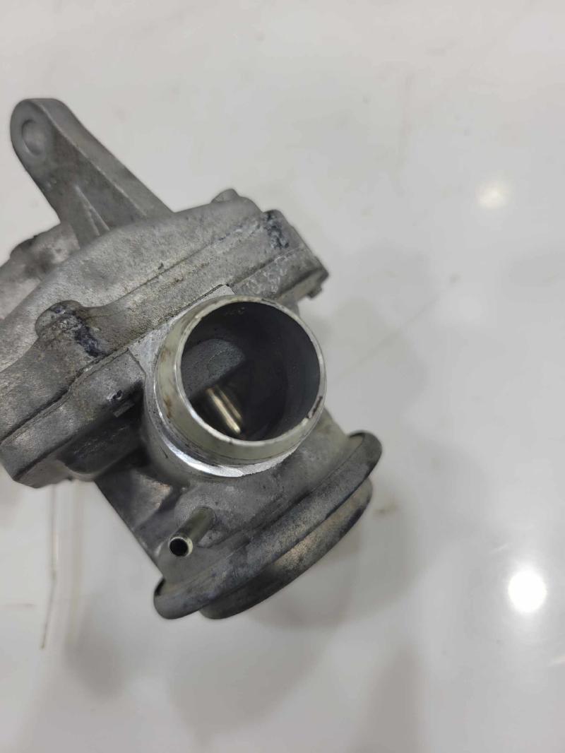 2010 Mercedes E-Class Exhaust Gas Valve