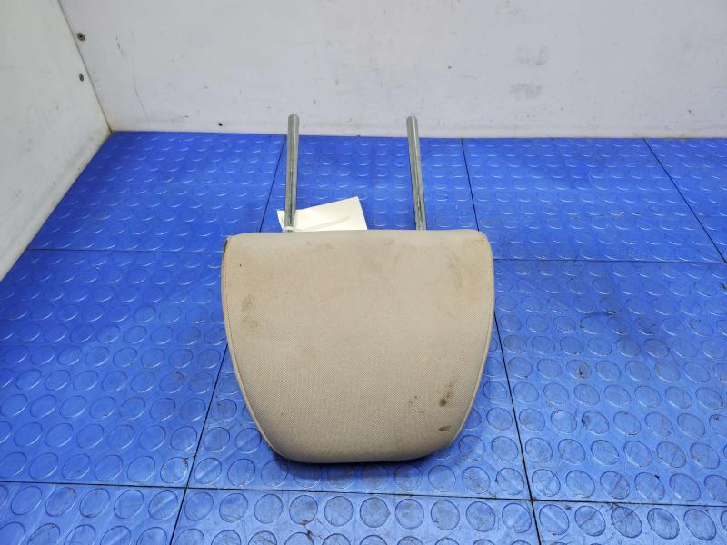 2016 Kia Sedona Headrest