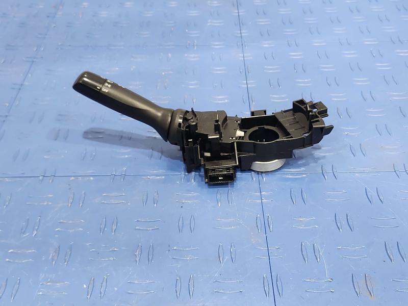 2013 Toyota Yaris Combination Switch