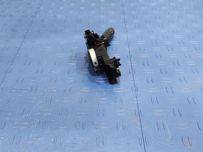 2013 Toyota Yaris Combination Switch