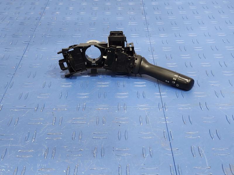 2013 Toyota Yaris Combination Switch