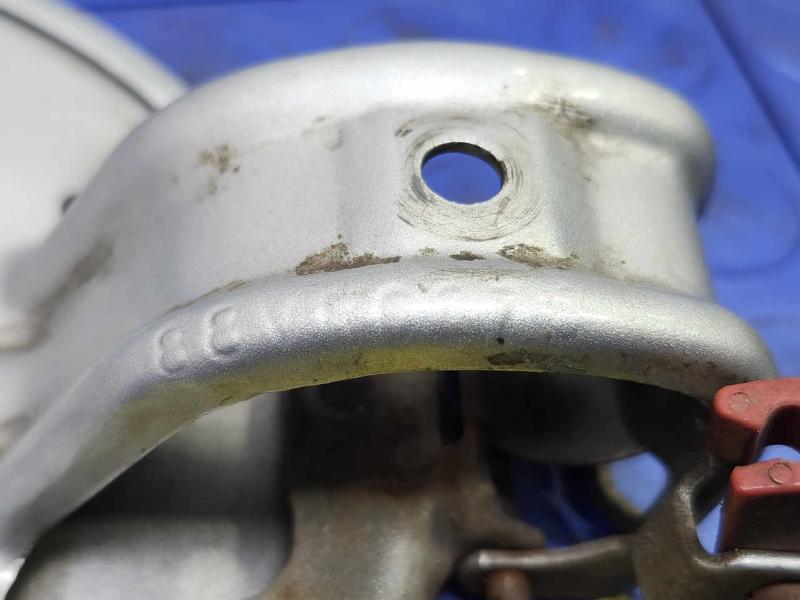 2009 Volkswagen Routan Fuel Tank Door