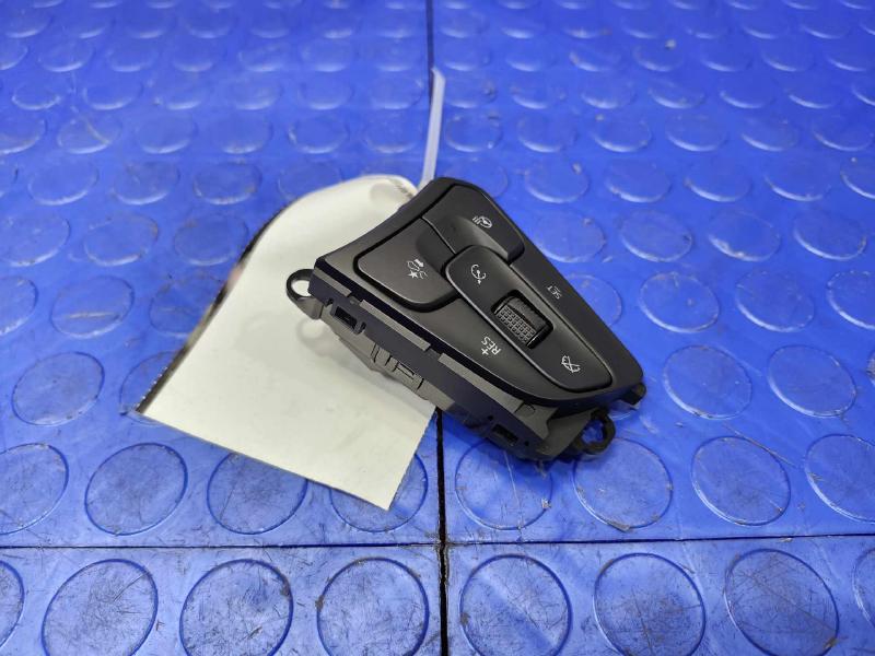 2024-2025 Buick Envista Steering Wheel Cruise Control Switch OEM 13531978