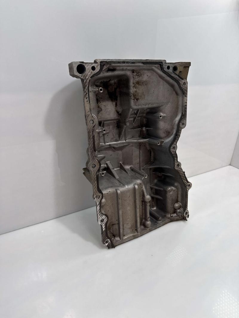 2012 Ford Focus Oil Pan