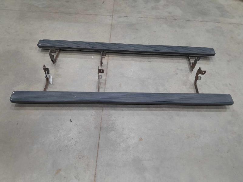 2019 Nissan Titan Running Boards