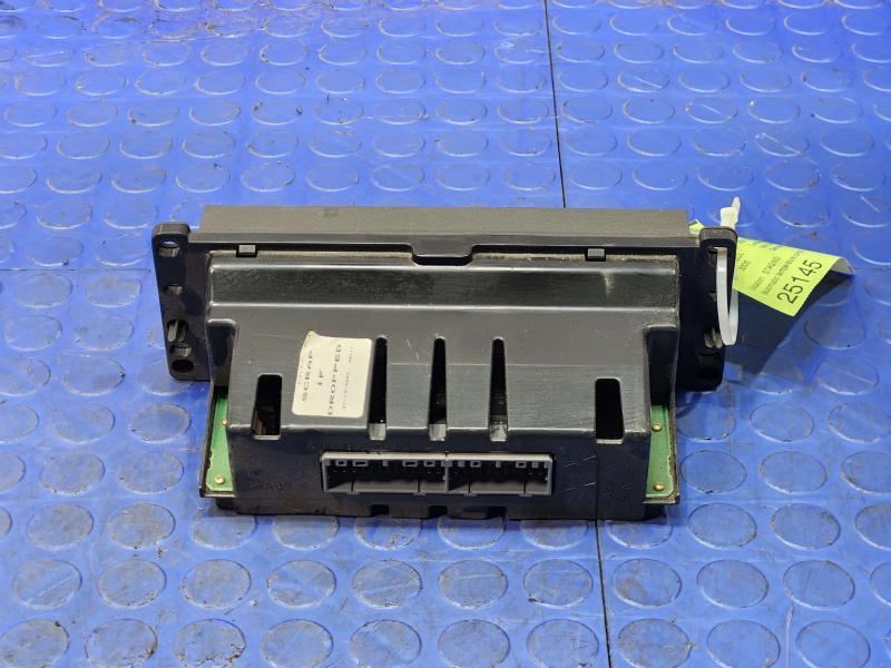 2003-2006 Lincoln Towncar Automatic Temperature Climate Control Panel OEM 3W1H18C612AJ