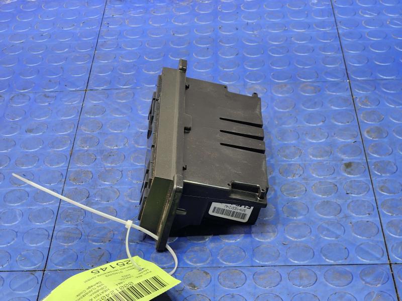 2003-2006 Lincoln Towncar Automatic Temperature Climate Control Panel OEM 3W1H18C612AJ