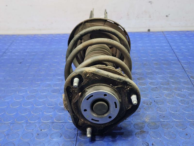 2014 Toyota Prius Strut Assembly