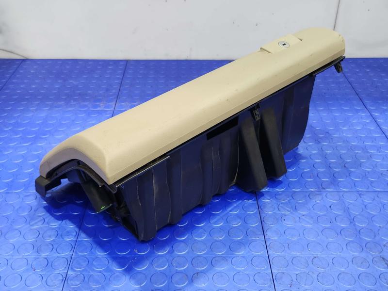 2007 Toyota Tundra Glove Box