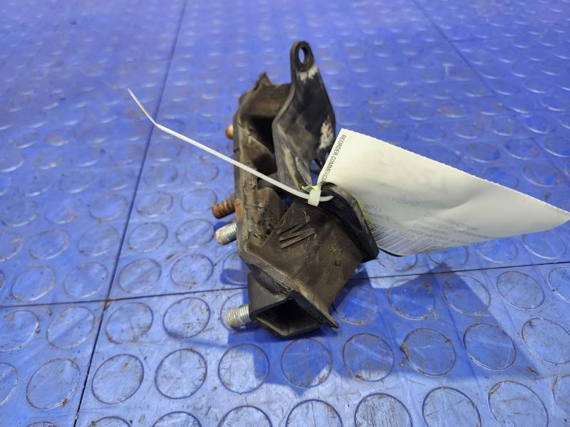 2017-2023 Subaru Impreza 2.0L CVT Automatic Transmission Mount Insulator OEM 41022FL060